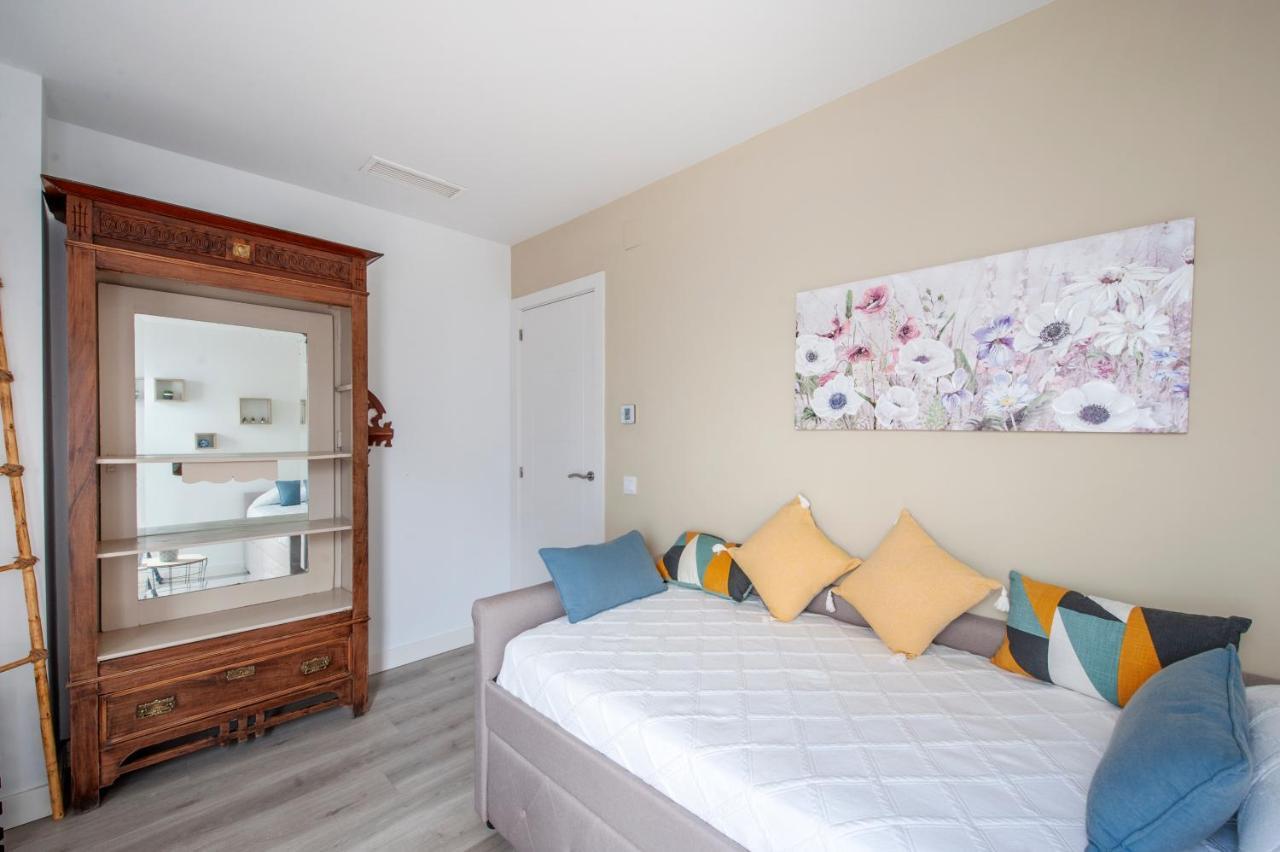 Casa Valentina: Confort Y Luz En Sevilla Centro Buitenkant foto